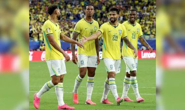 Brasil na Copa: jogo contra o Japão altera horário em escolas e órgãos públicos