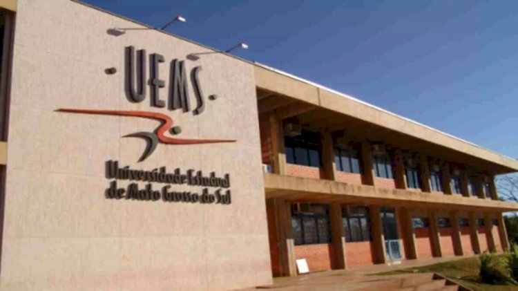 UEMS convoca candidatos aprovados em processo seletivo para professor temporário
