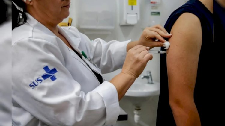 Nova lei obriga empresas a informar funcionários sobre vacinação e prevenção de câncer